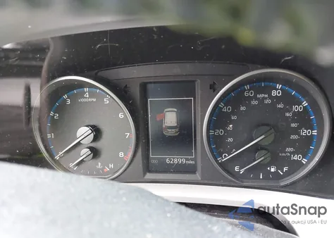 2018 Toyota Rav4 Xle from USA, damaged, VIN JTMWFREV5JJ174322